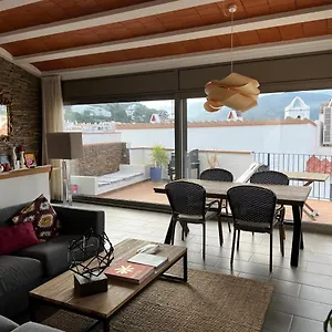 Big Family House In The Center Of Apartamento